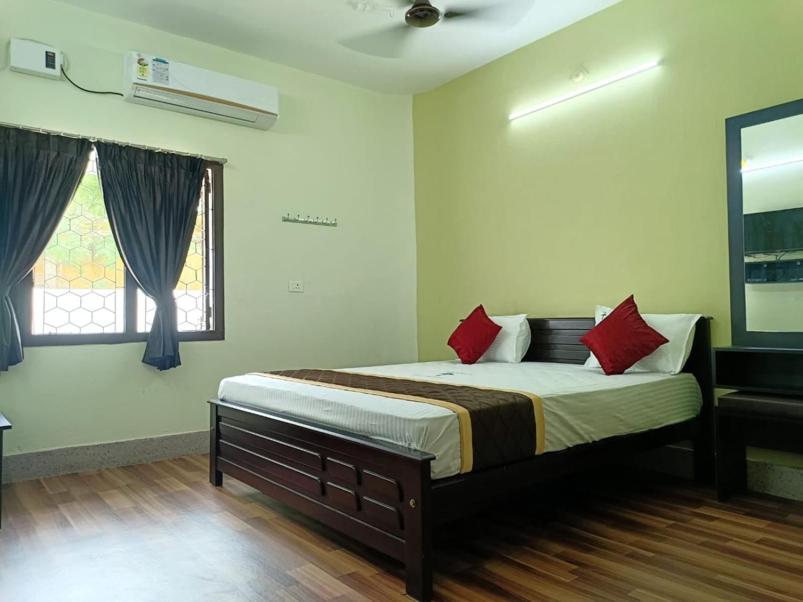 Hotel Tamilnadu-Unit 2 Rameswaram Bagian luar foto